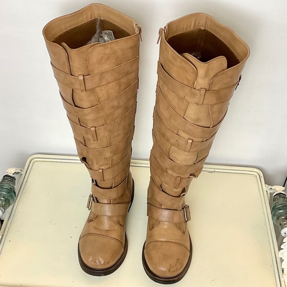 Torrid Buckle Moto Boots Size 8 Wide Tan Wide Calf Knee High Boot - Picture 5 of 14